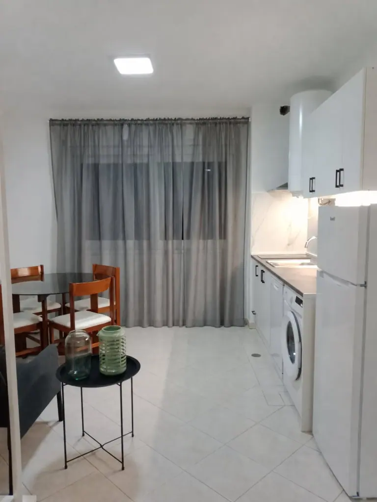 Kitchenette equipada do Apartamento Balaia