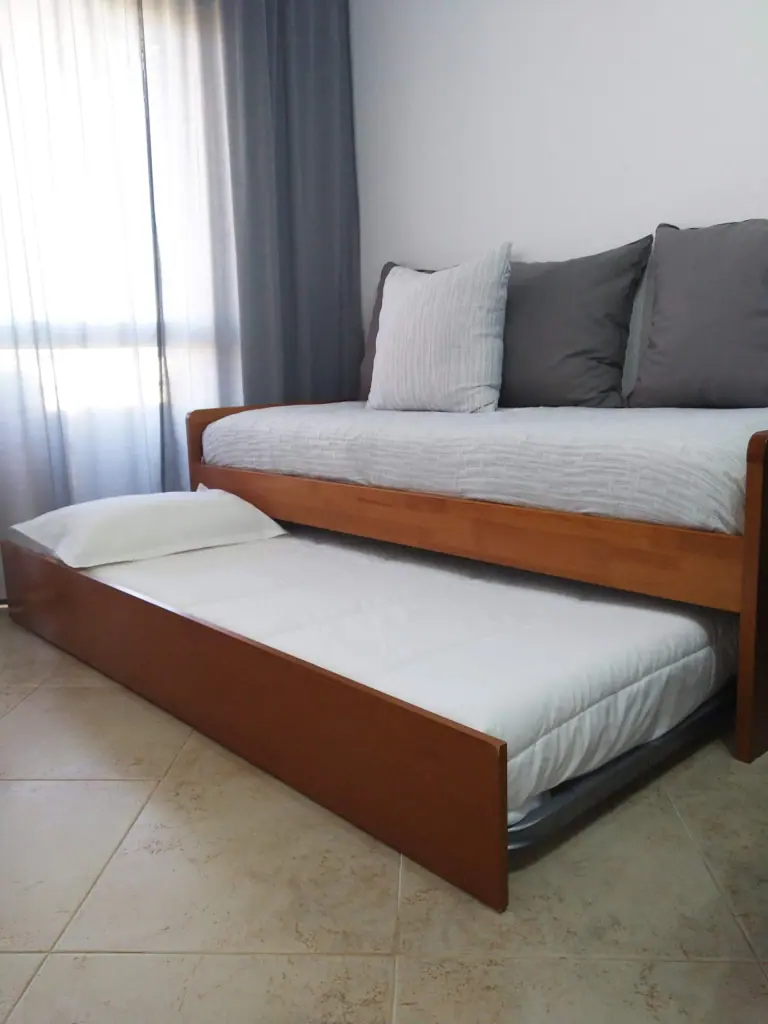 Sala da Casa Tartaruga com camas individuais